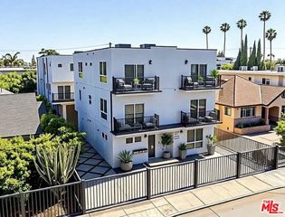 5434 Romaine Street, Los Angeles, CA 90038