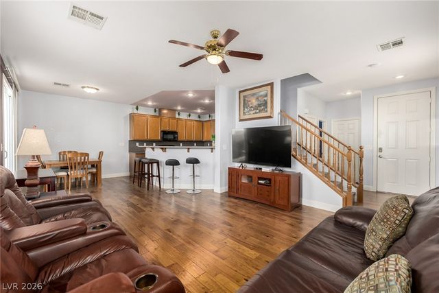 6250 West Arby Avenue 143, Las Vegas, NV 89118