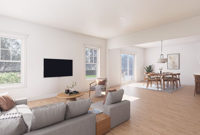 5 Whitman Circle 5, Bellingham, MA 02019