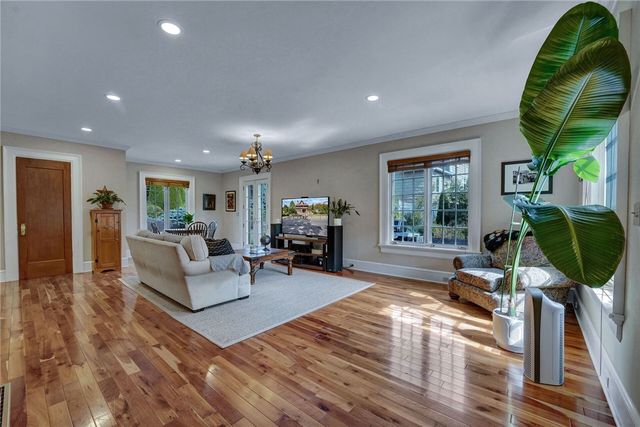 65 Jackson Avenue, Bradford City, PA 16701