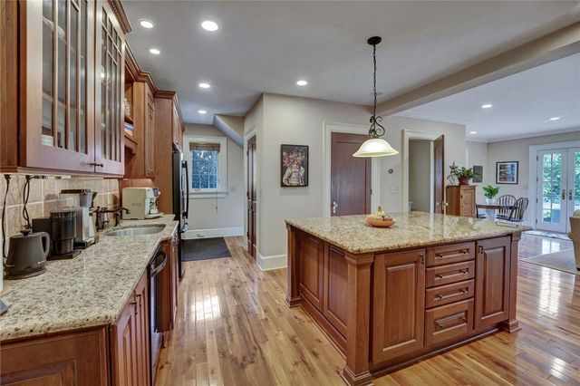 65 Jackson Avenue, Bradford City, PA 16701