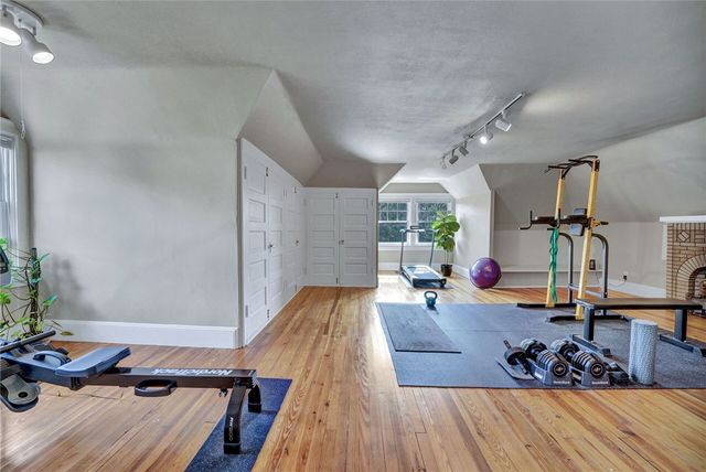 65 Jackson Avenue, Bradford City, PA 16701