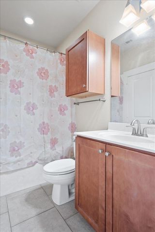 1601 Miriam Ave 202, Austin, TX 78702