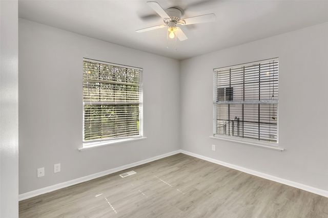 1809 S Birch Avenue, Broken Arrow, OK 74012