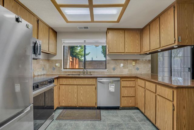 8705 Lianna Ct, Stockton, CA 95209