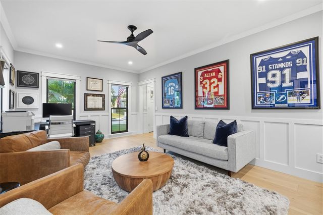 417 S PALOMA PLACE, Tampa, FL 33609