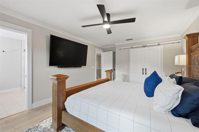 417 S PALOMA PLACE, Tampa, FL 33609