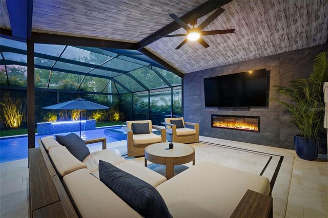 417 S PALOMA PLACE, Tampa, FL 33609