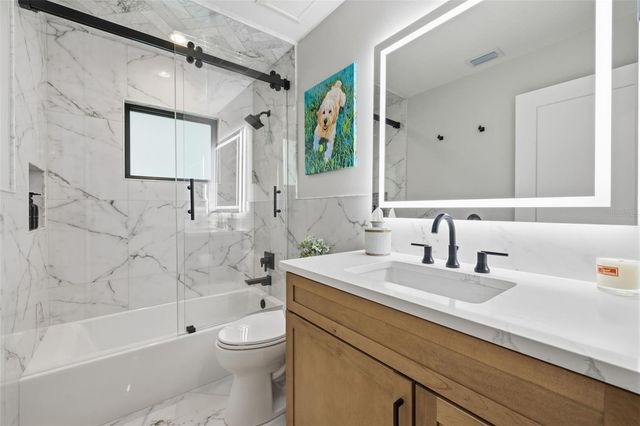 417 S PALOMA PLACE, Tampa, FL 33609