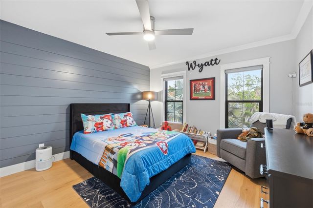 417 S PALOMA PLACE, Tampa, FL 33609