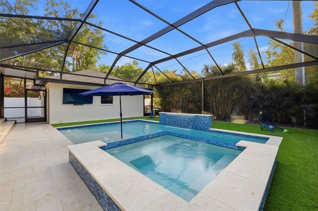 417 S PALOMA PLACE, Tampa, FL 33609