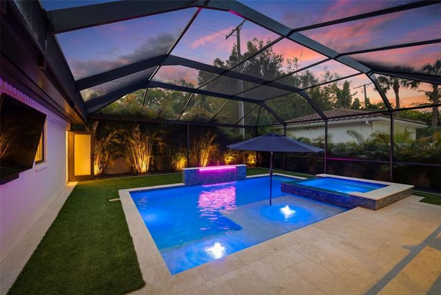 417 S PALOMA PLACE, Tampa, FL 33609