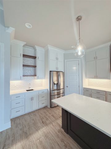 262 Poydras Avenue, Bossier City, LA 71111