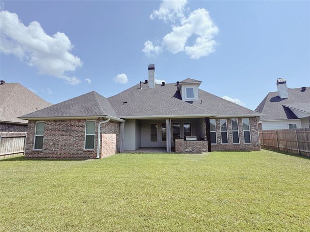 262 Poydras Avenue, Bossier City, LA 71111