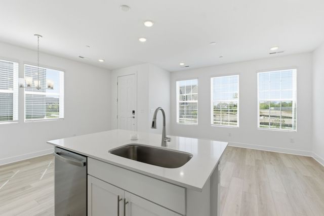 320 Lynwood Station Blvd, Mount Juliet, TN 37122
