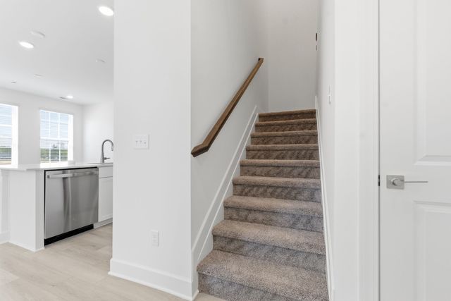 320 Lynwood Station Blvd, Mount Juliet, TN 37122