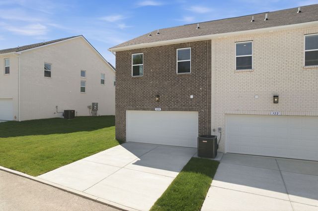320 Lynwood Station Blvd, Mount Juliet, TN 37122