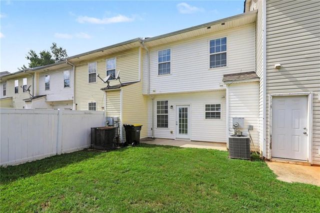 1795 Fielding Way, Hampton, GA 30228