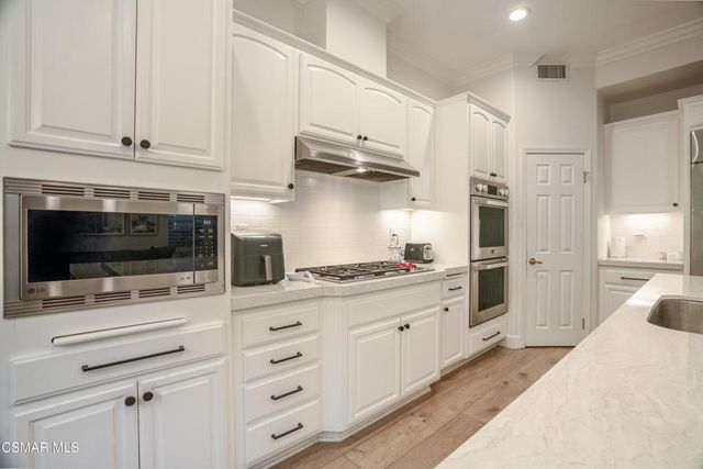 5218 Via Capote, Newbury Park, CA 91320