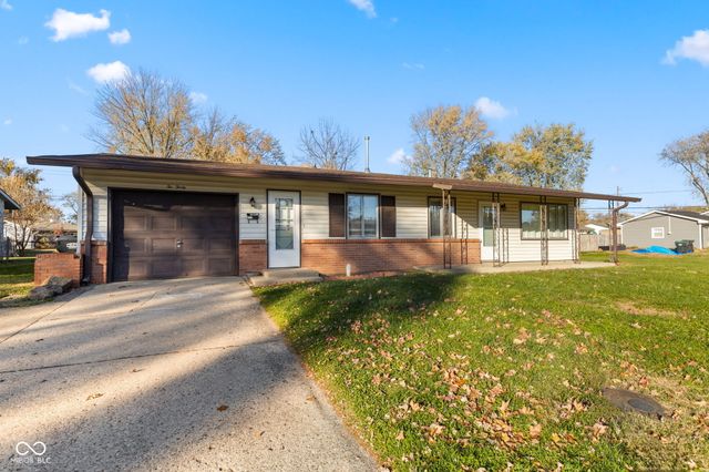 230 Parkview Drive, Whiteland, IN 46184