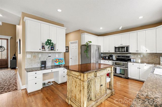 634 Peacehaven Road, Kannapolis, NC 28083