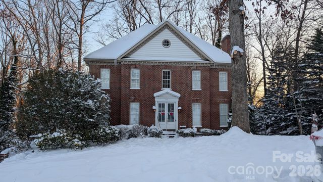 634 Peacehaven Road, Kannapolis, NC 28083