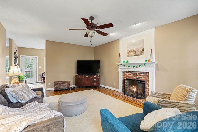 634 Peacehaven Road, Kannapolis, NC 28083