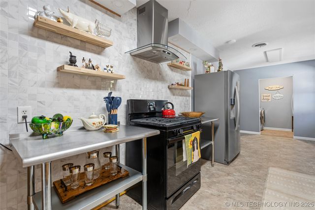 923 Maxwell Street, Ardmore, OK 73401