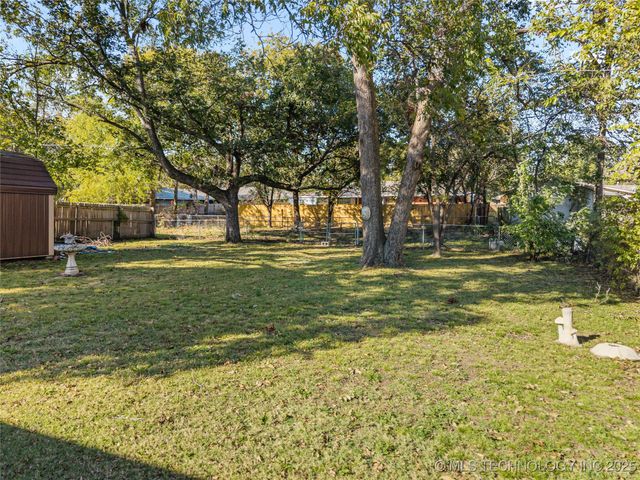 923 Maxwell Street, Ardmore, OK 73401