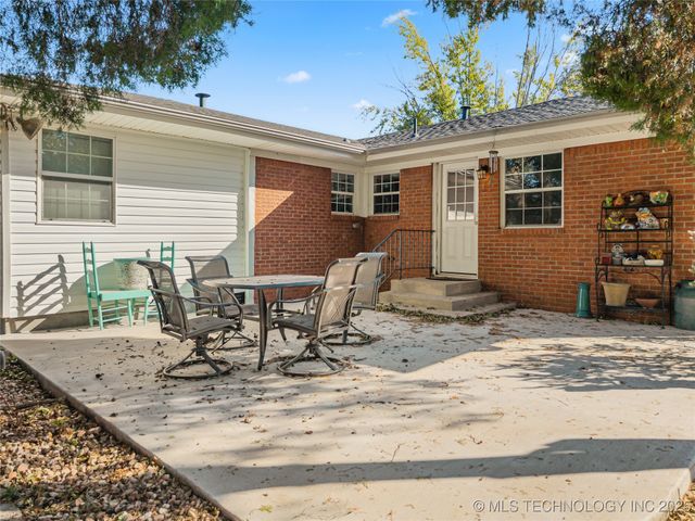 923 Maxwell Street, Ardmore, OK 73401