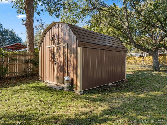 923 Maxwell Street, Ardmore, OK 73401