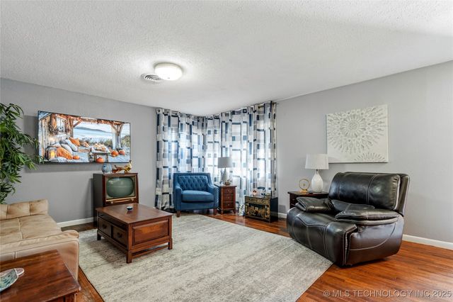 923 Maxwell Street, Ardmore, OK 73401