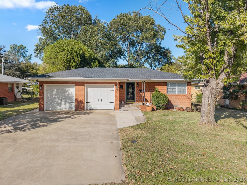 923 Maxwell Street, Ardmore, OK 73401