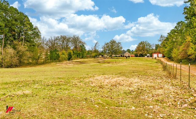 266 Stark Road, Stonewall, LA 71078