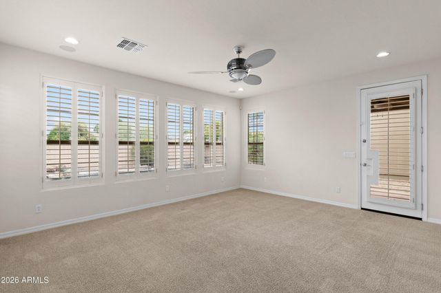 3724 E Robin Lane, Phoenix, AZ 85050