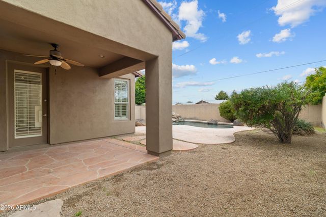 3724 E Robin Lane, Phoenix, AZ 85050