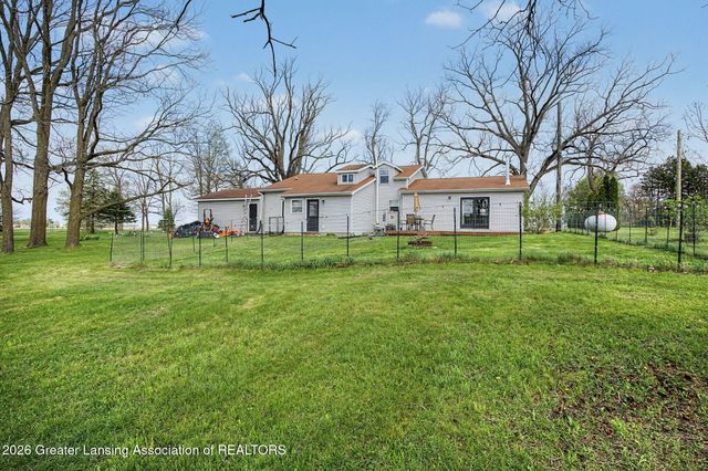 296 S College Road, Mason, MI 48854