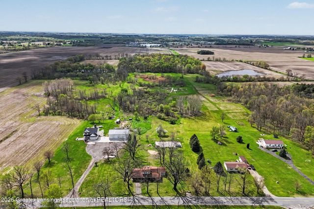 296 S College Road, Mason, MI 48854