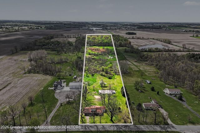 296 S College Road, Mason, MI 48854