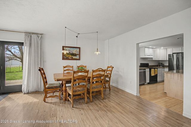 296 S College Road, Mason, MI 48854