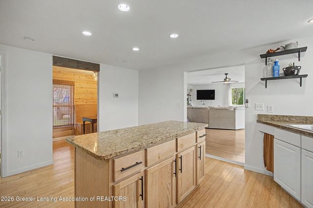 296 S College Road, Mason, MI 48854
