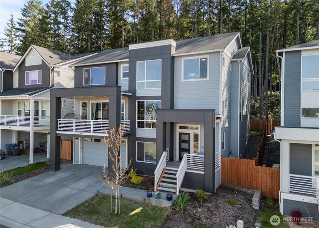 1940 NW Rustling Fir Lane, Silverdale, WA 98383