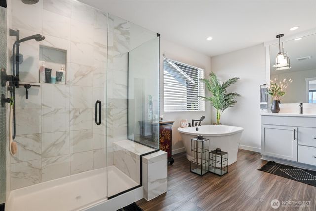 1940 NW Rustling Fir Lane, Silverdale, WA 98383