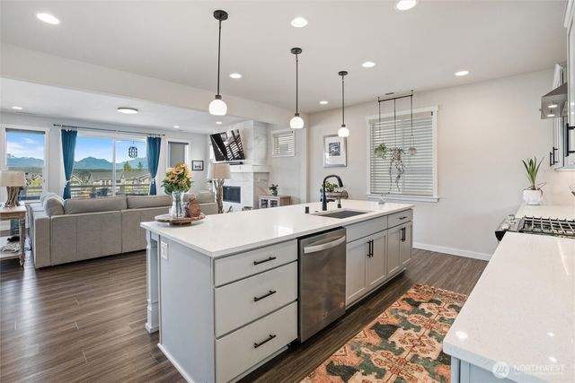 1940 NW Rustling Fir Lane, Silverdale, WA 98383