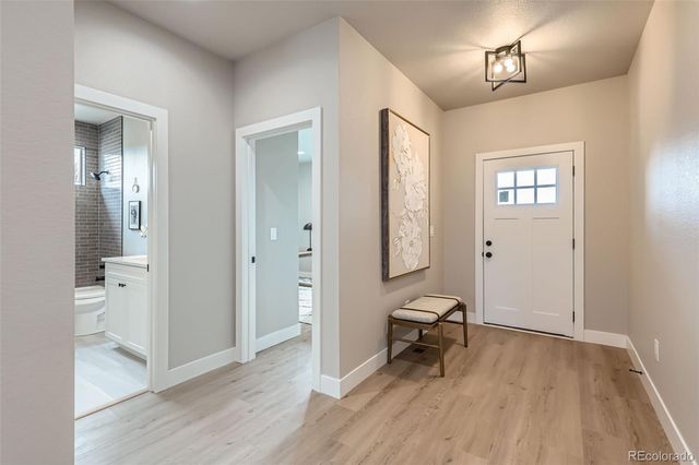 21 S Gray Street, Lakewood, CO 80226