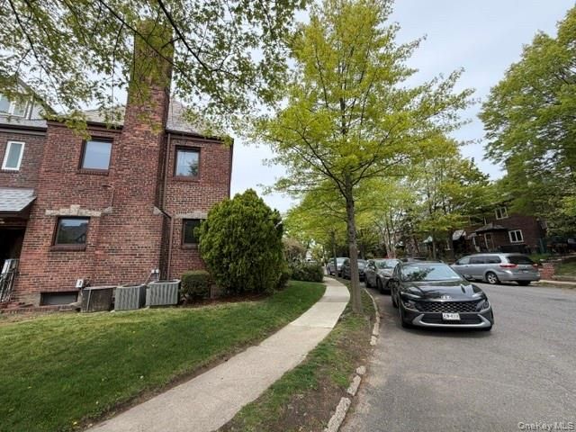 13843 76th Avenue, Flushing, NY 11367