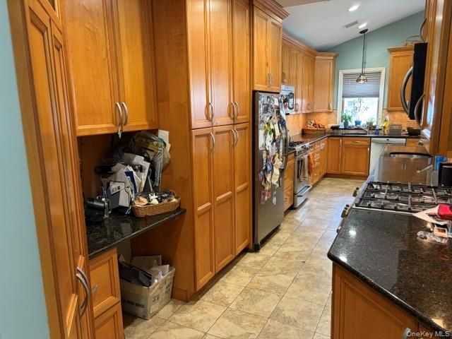 13843 76th Avenue, Flushing, NY 11367