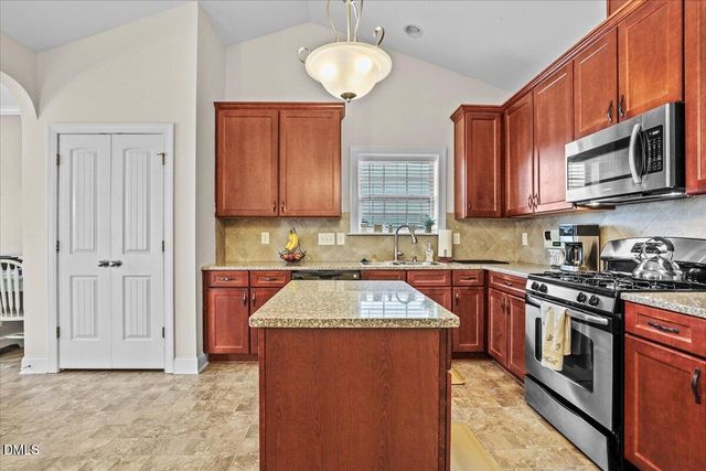 324 Lynshire Avenue, Clayton, NC 27527