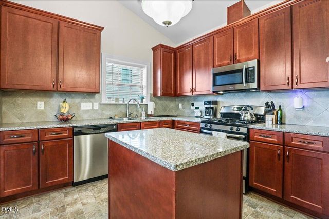 324 Lynshire Avenue, Clayton, NC 27527