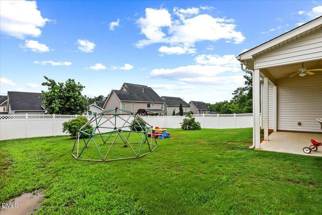 324 Lynshire Avenue, Clayton, NC 27527